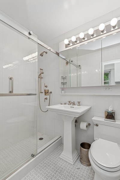 New York City, New York 10021, United States, ,1 BathroomBathrooms,Residential,Active,129877