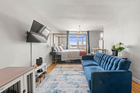 Photo of 46-01 39TH Avenue #509, Queens, NY 11104 (MLS # RLS20059652)