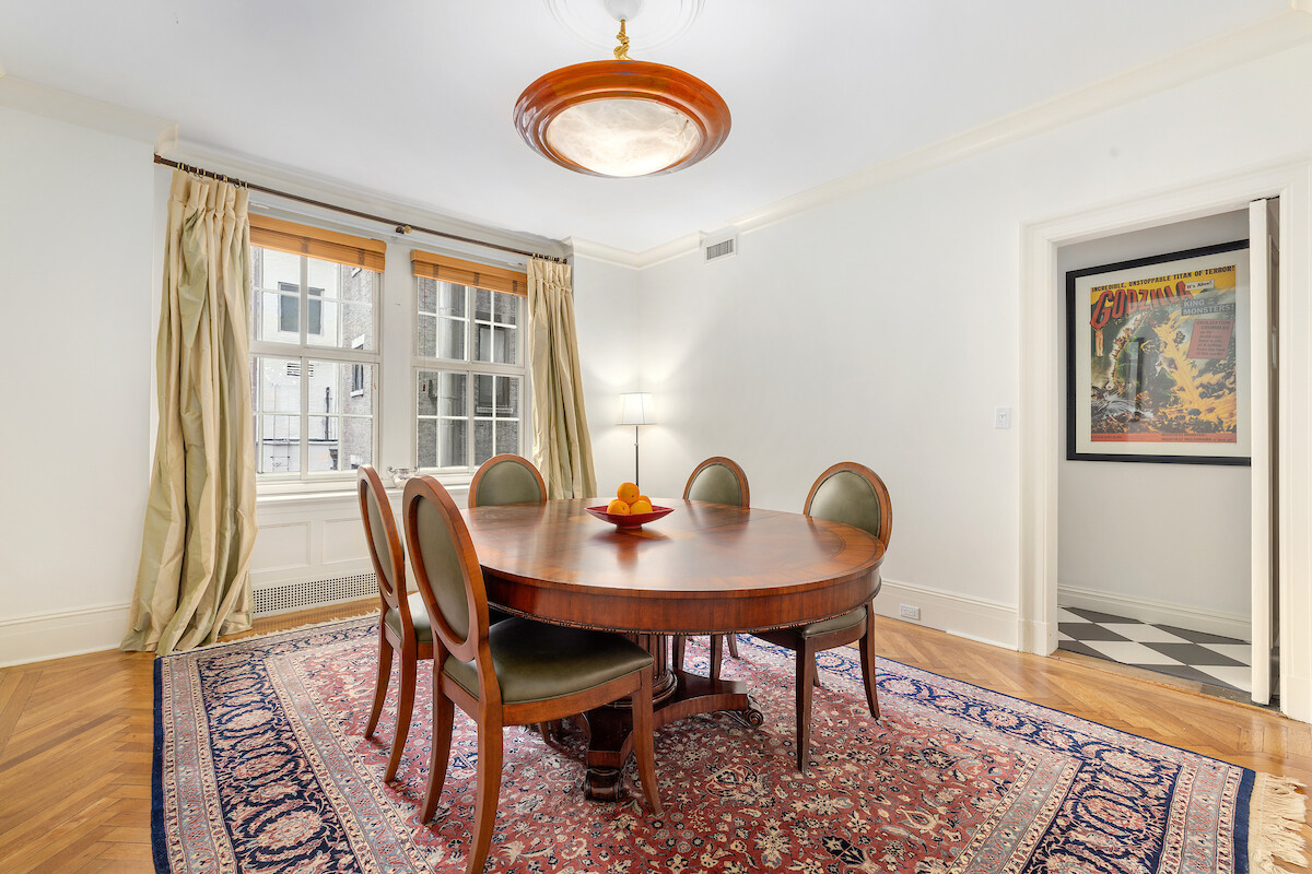 New York City, New York 10065, United States, 3 Bedrooms Bedrooms, ,3 BathroomsBathrooms,Residential,Active,227762