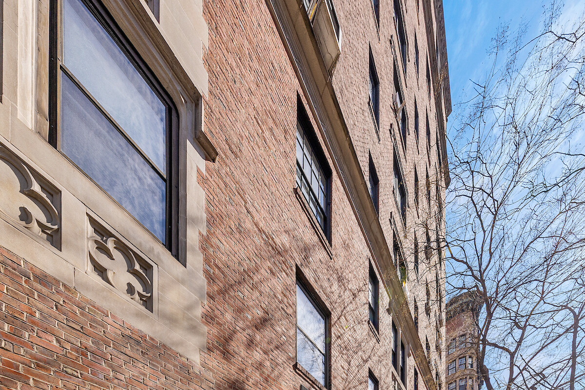 New York City, New York 10065, United States, 3 Bedrooms Bedrooms, ,3 BathroomsBathrooms,Residential,Active,227762