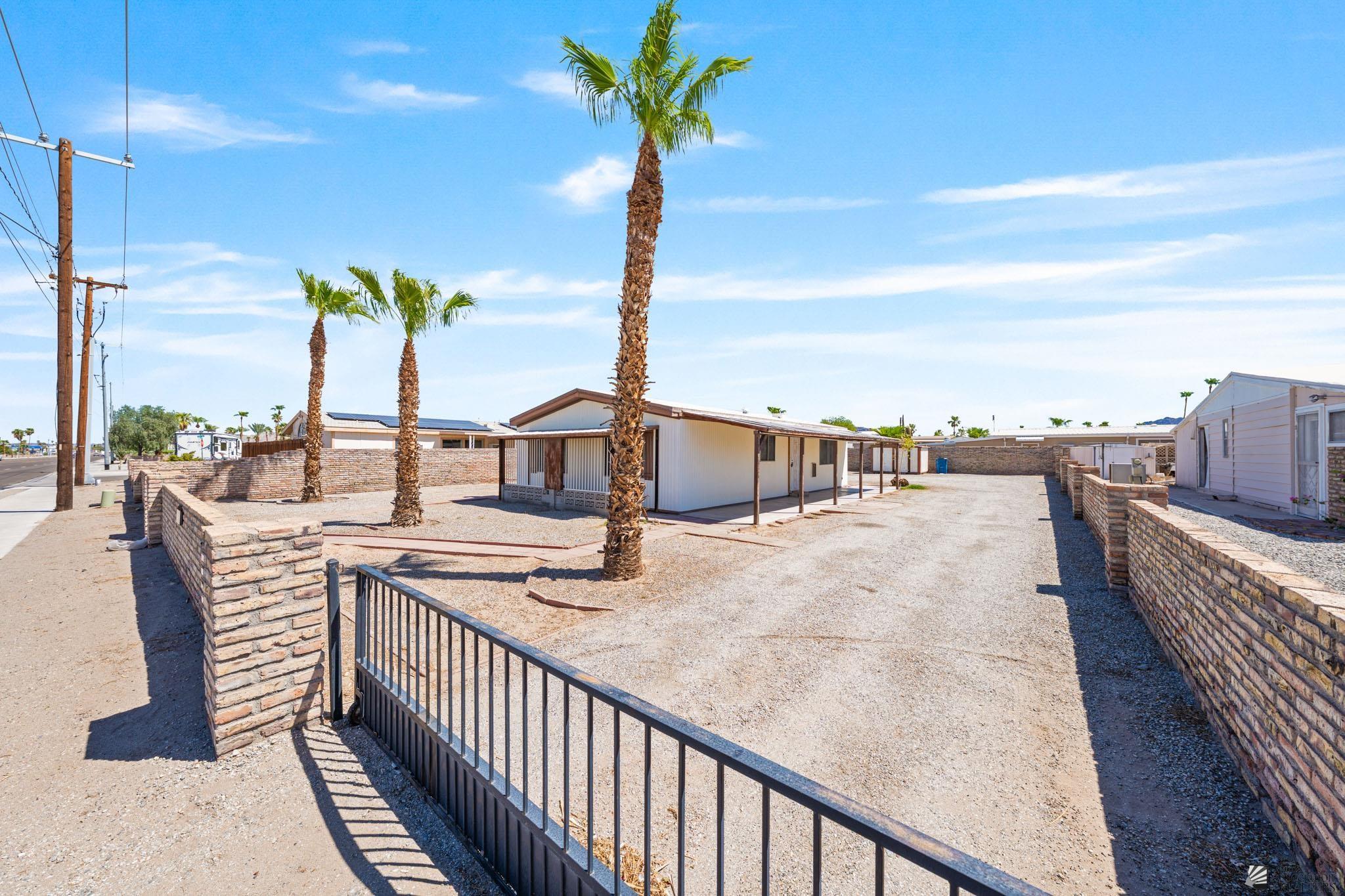 12315 S Foothills Blvd - Photo 2