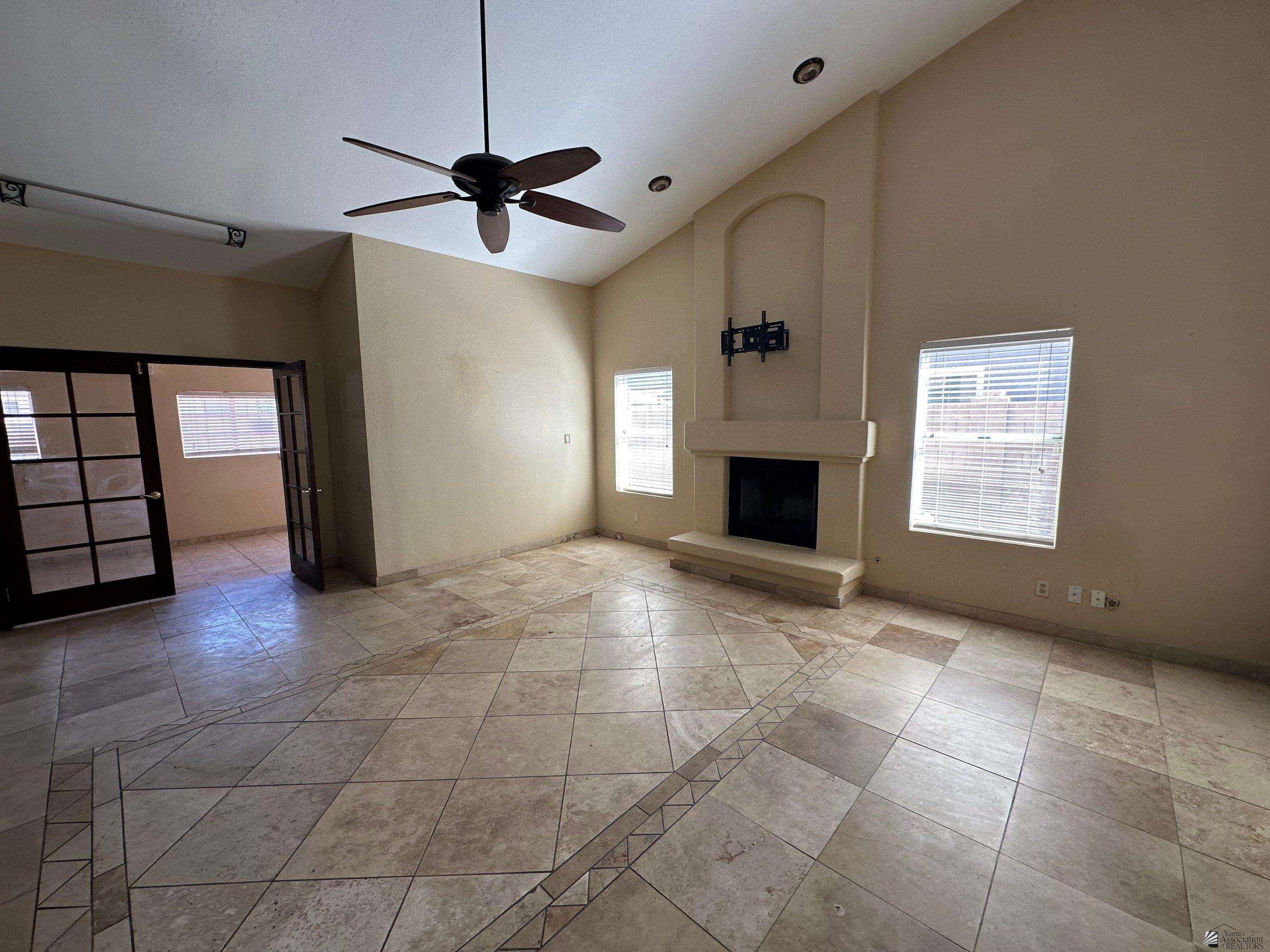 3698 W 14 Pl - Photo 2