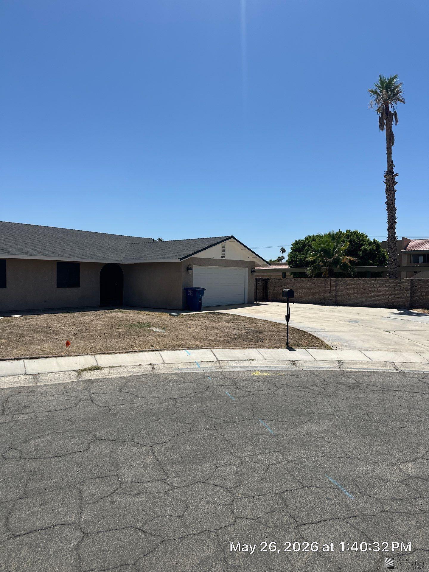 1401 E Kuns Ct - Photo 2