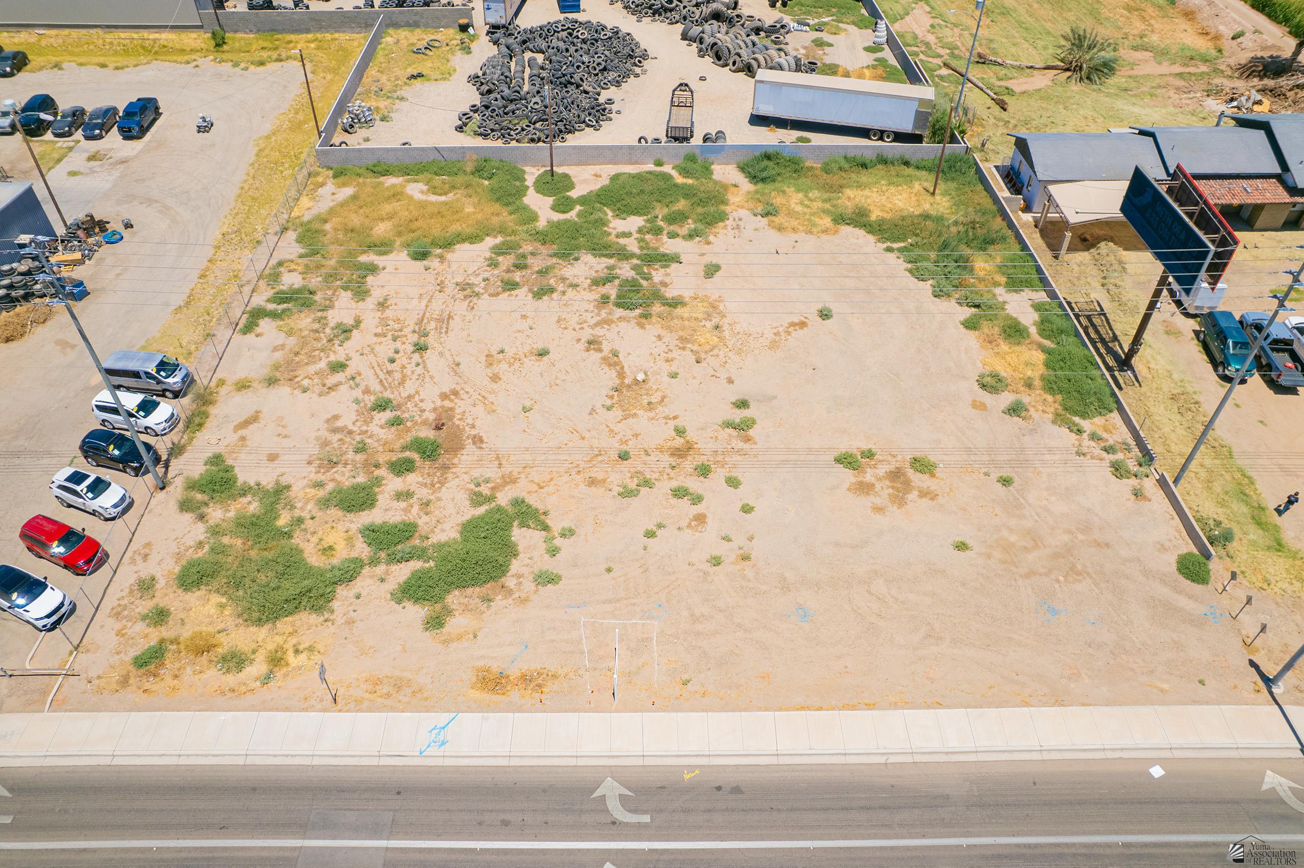 Photo 1 of 17 — 2390 W 32 St, Yuma, AZ 85364