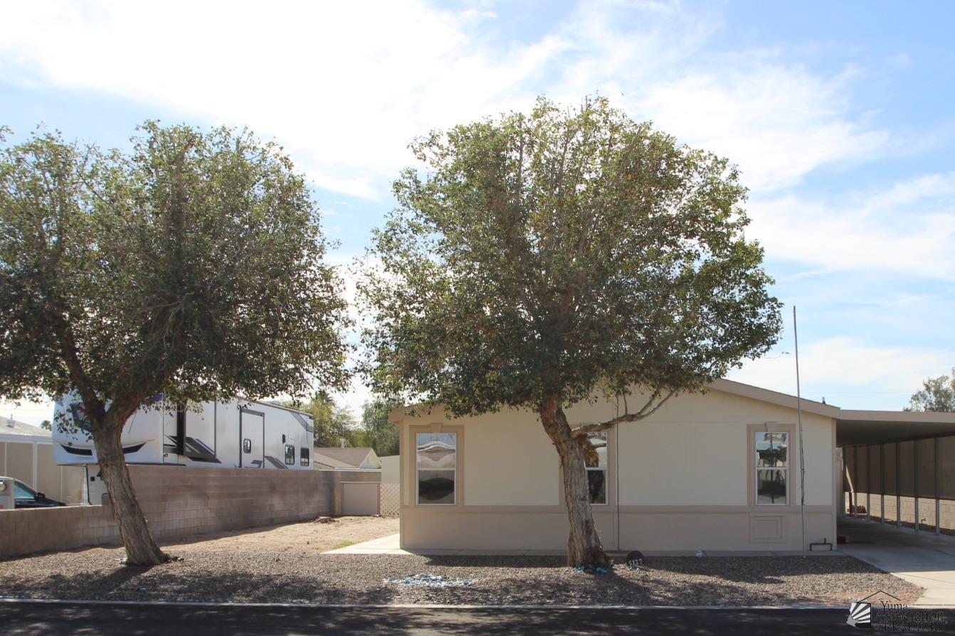 Photo 1 of 15 — 5127 E 33 Ln, Yuma, AZ 85365