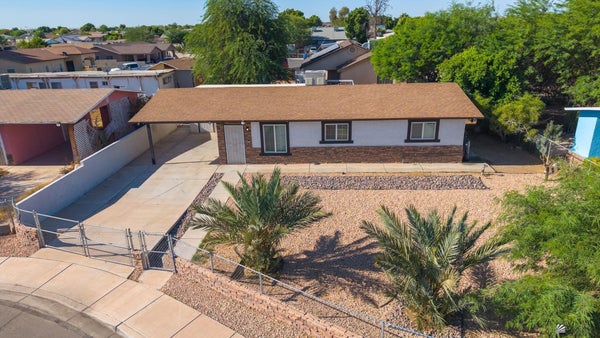 817 ROSE CT, SOMERTON, AZ 85350 - Image 6b3959fab1f4e76d08d7cf0d9b6b9cb0/2490892658