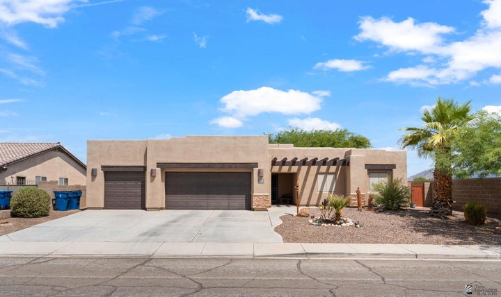 Photo 1 of 29 — 11660 E Alpha Way, Yuma, AZ 85367