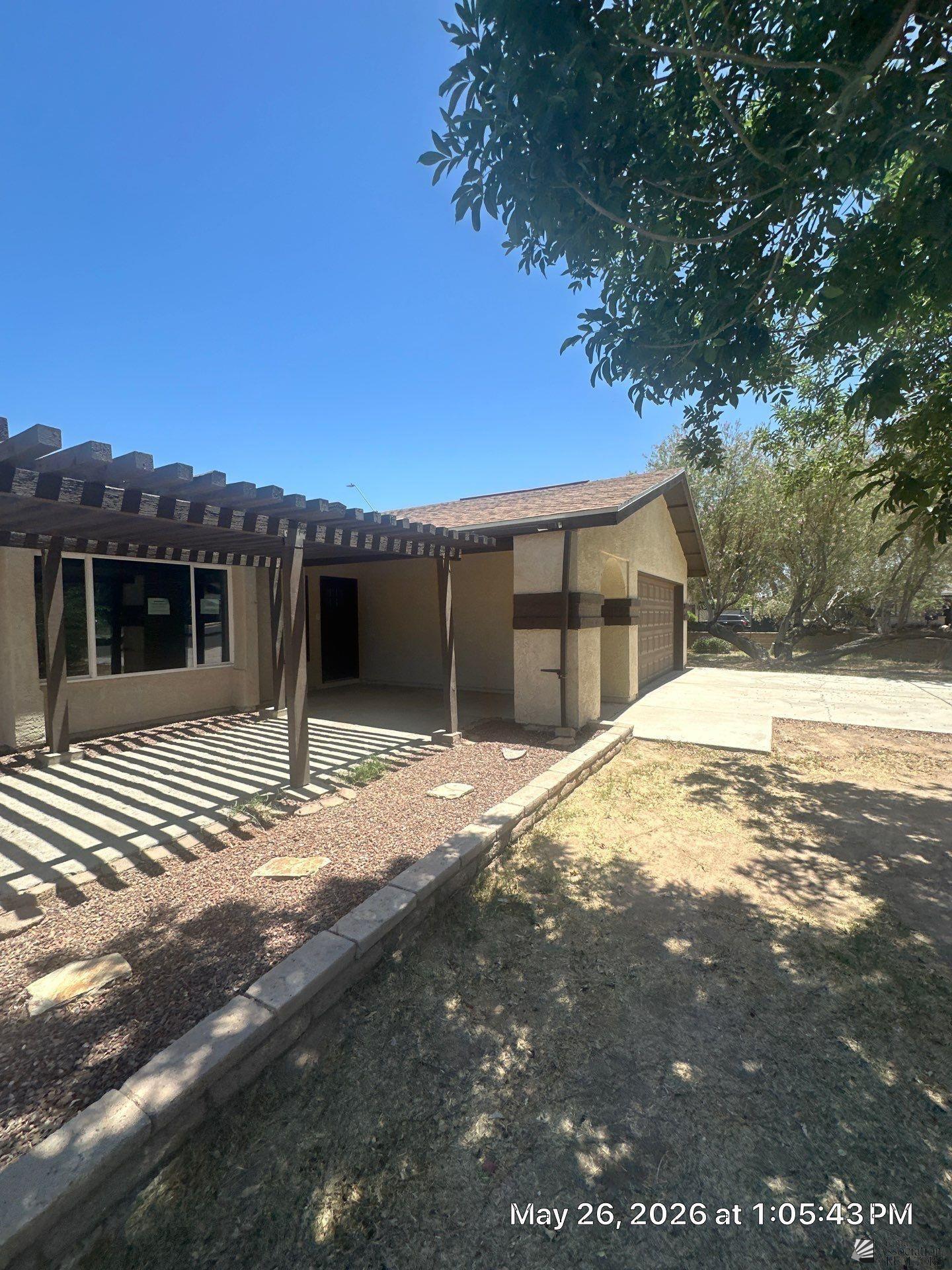1249 S 40 Dr - Photo 2