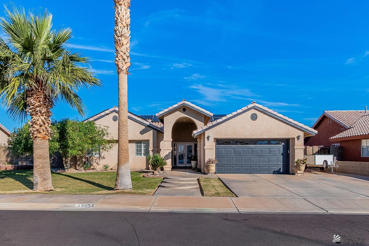 Photo 1 of 30 — 3892 W 27 Ln, Yuma, AZ 85364