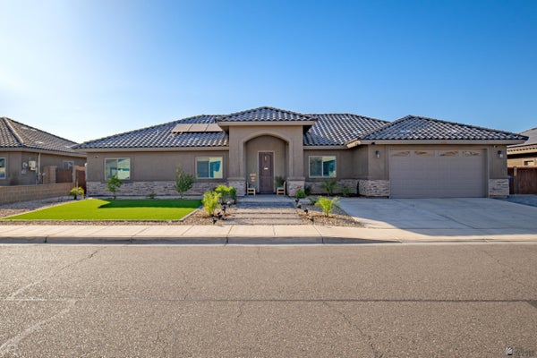 4426 S CHEREE DAWN AVE, YUMA, AZ 85365 - Image ae60dcf263bfcee837119bddcf4e595c/1827929041