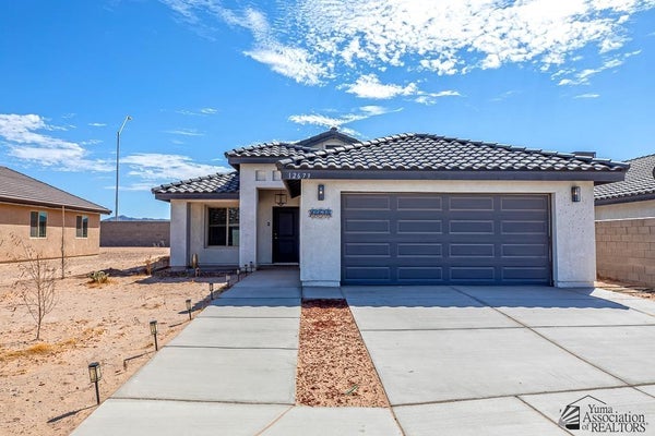 12673 S PRESCOTT RD, YUMA, AZ 85367 - Image bb5a43dc1462eecd73f6bccffd2b26c2/3912895597