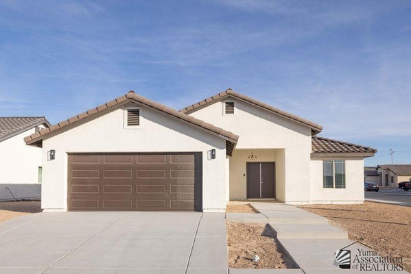 326 N PAPO NEBLINA AVE, SAN LUIS, AZ 85349 - Image d03eead2c334965bfe1cf54b85535f8d/197110433
