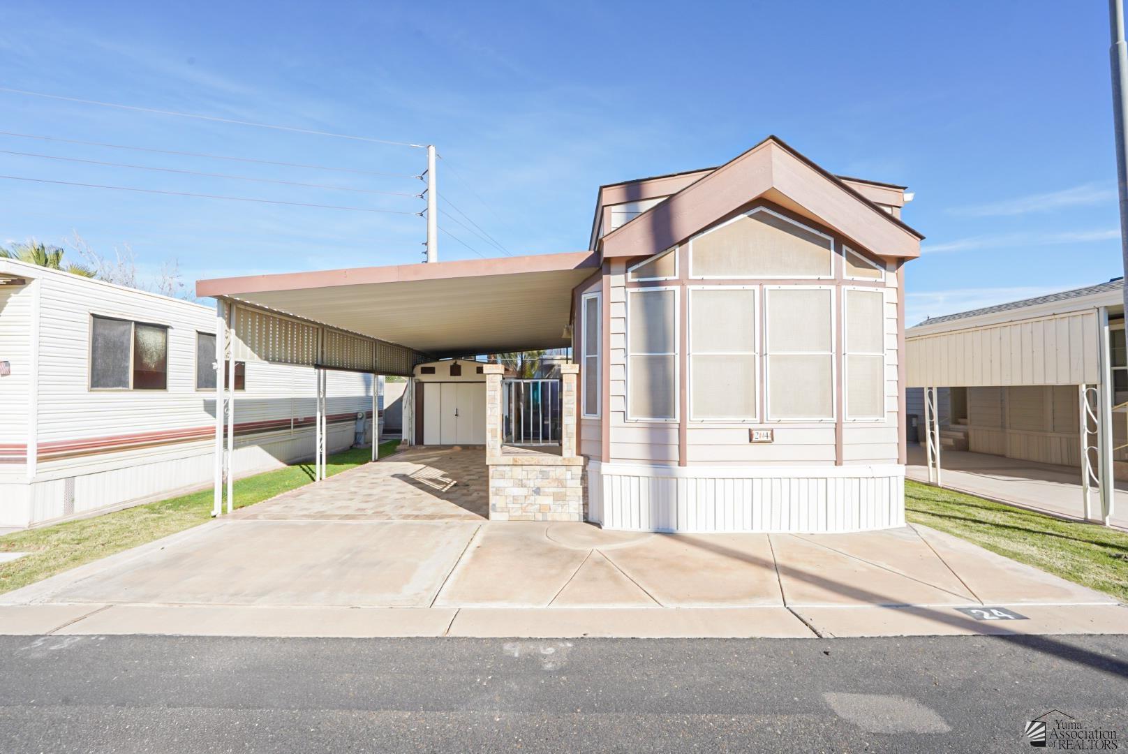 Photo 1 of 16 — 650 S Ave B #24 Unit #24, Yuma, AZ 85364