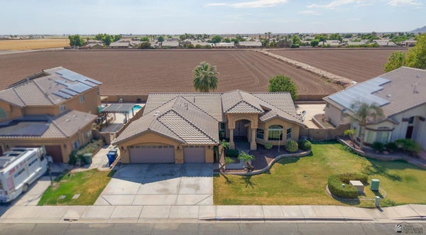 2300 S 43RD DR, YUMA, AZ 85364 - Image d783cd01bb4b5b0536ea13dc5d1b351d/2935202719