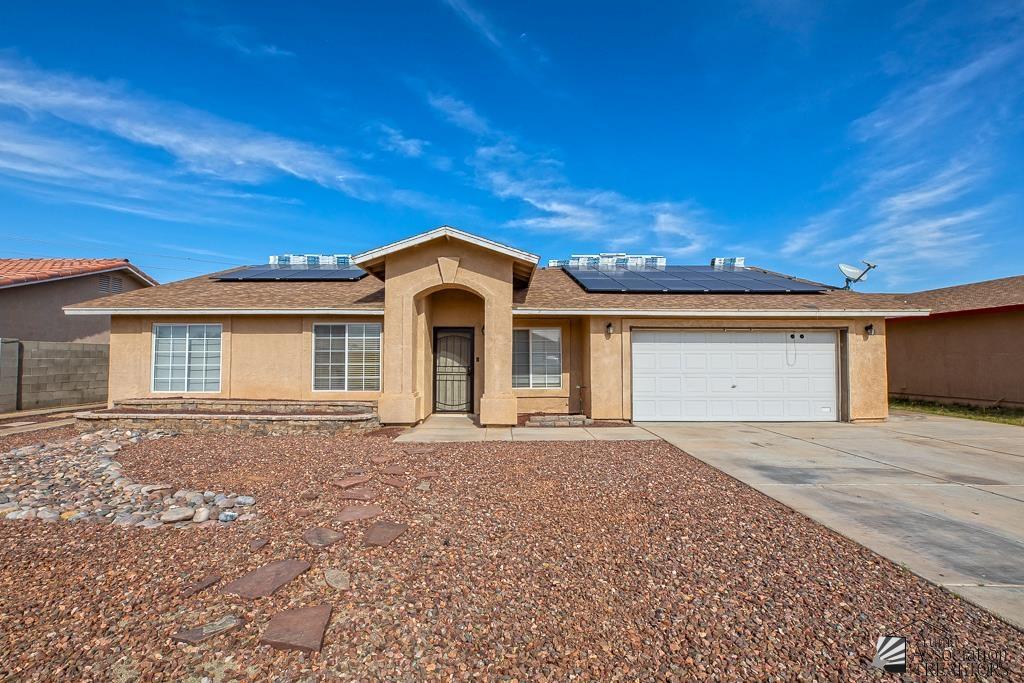 6268 E 44th Pl