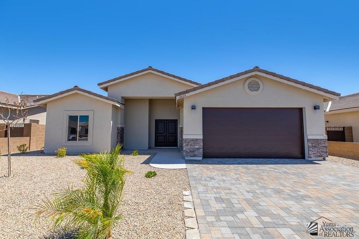 Photo 1 of 36 — 12633 E 51 Pl, Yuma, AZ 85367