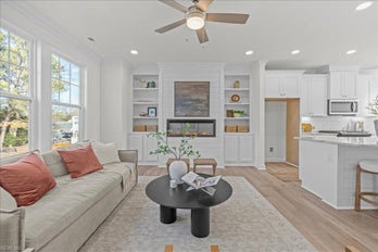 Townhouse at 2201 Cypress AVE A