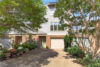 Townhouse at 3925 Ocean Cut LN