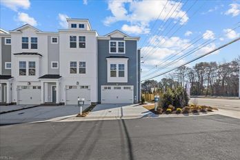 Townhouse at 300 Living Water WAY