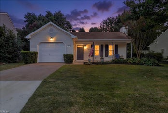 Single Family Residence at 1816 Mullholand DR
