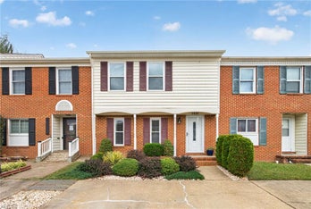 Townhouse at 1416 Canadian CT