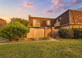 Townhouse at 1701 Ocean Bay DR