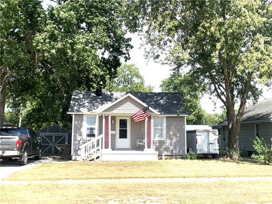704 LINCOLN ST, PANA, IL 62557 - Image 014fdc45382ac6f2bd74cfaa3dbdff20/3143160557