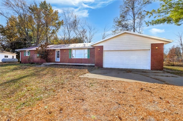 7340 E 800TH AVE, NEWTON, IL 62448 - Image 04ee23acae1765ffa93fac41eb72ecbd/735146144