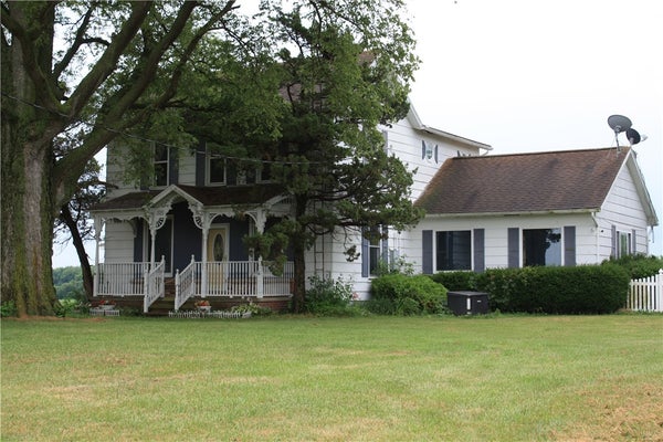 235 E 150 NORTH RD, HAMMOND, IL 61929 - Image 086468aeb97d31fc5c0b0d3104fc4e5c/3187343504