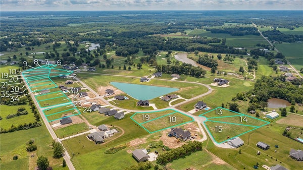 N COUNTRY CLUB RD, EFFINGHAM, IL 62401 - Image 2a57a4d3d6ae739cb20f2cd6dd0b3301/2805398063