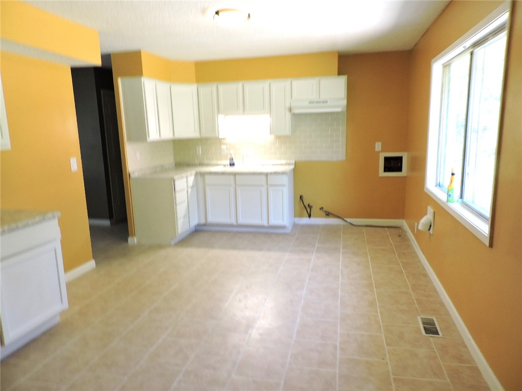 915 Skyline Drive