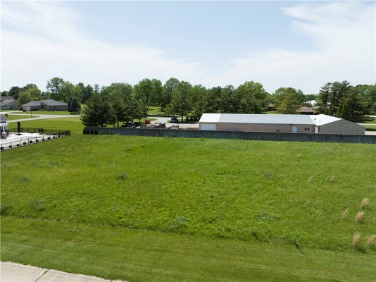 4 BROADMOOR, MATTOON, IL 61938 - Image 3b261bddb5a5c97e9a85afb01792f8c8/561665409