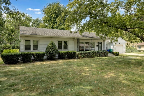 83 GREENRIDGE DR, DECATUR, IL 62526 - Image 74022aeb10e4187ca3f59fe78f69b08a/157446597