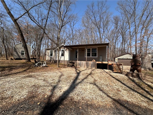 ADDRESS PRIVATE, TOWER HILL, IL 62571 - Image aa1d09b8fbd7a3d0d9bdf116346a853d/3721108535