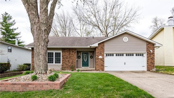 473 SHADOW LN, DECATUR, IL 62526 - Image ae87d09acbe340d97aa2138aebaa9d82/1801862875