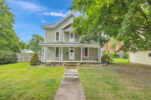 114 N MACON ST, MOWEAQUA, IL 62550 - Image cb1cccfdced7dbb65ee4aaaeeefe5ff8/400772514