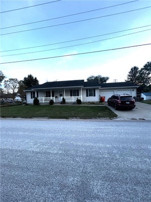 202 W NORTH 2ND ST, SHELBYVILLE, IL 62565 - Image ea82a85f7e2ca736a876847480b8a792/2073374984
