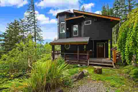 Photo of 6085 Thane Road, Juneau, AK 99801 (MLS # 260633)