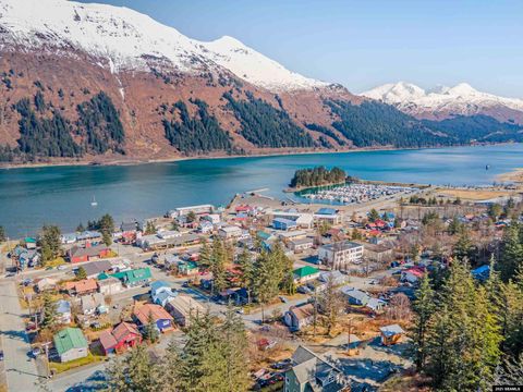 Photo of 515 E Street, Douglas, AK 99824 (MLS # 25310)