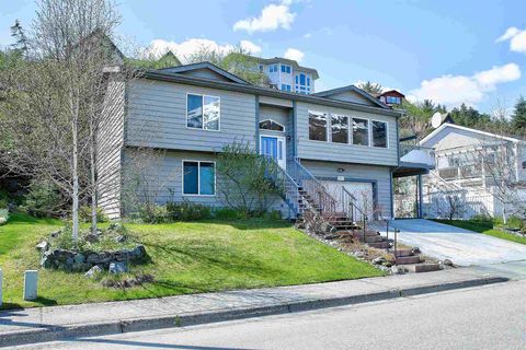 Photo of 2981 Foster Avenue, Juneau, AK 99801 (MLS # 260394)
