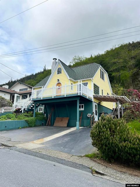Photo of 2030 2nd Avenue, Ketchikan, AK 99901 (MLS # 25495)