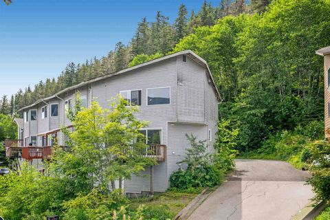 Photo of 2892 Simpson Avenue, Juneau, AK 99801 (MLS # 260573)