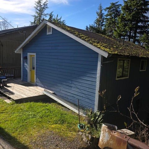 Photo of 945 Lincoln Street, Ketchikan, AK 99901 (MLS # 260756)