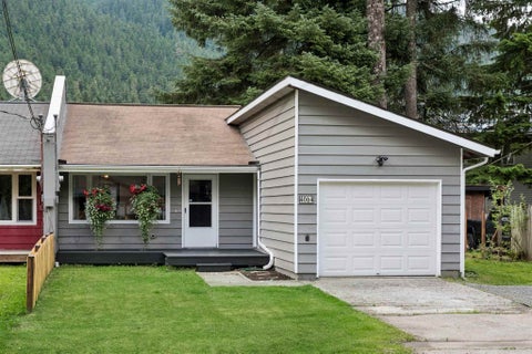 Photo of 4064 Deborah Drive, Juneau, AK 99801 (MLS # 260624)