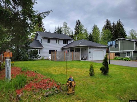 Photo of 9218 Emily Way, Juneau, AK 99801 (MLS # 25528)