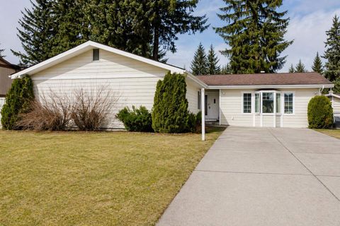 Photo of 9331 Stephen Richards Memorial Drive, Juneau, AK 99801 (MLS # 260276)