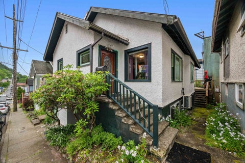 Photo of 432 Gold Street, Juneau, AK 99801 (MLS # 260546)