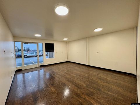 Photo of 1900 Crest Street #105, Juneau, AK 99801 (MLS # 26039)