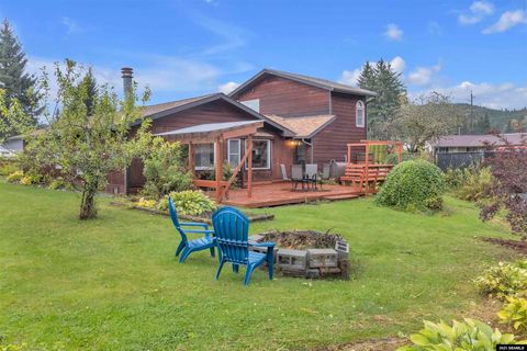 Photo of 2519 Alder Circle, Juneau, AK 99801 (MLS # 25888)