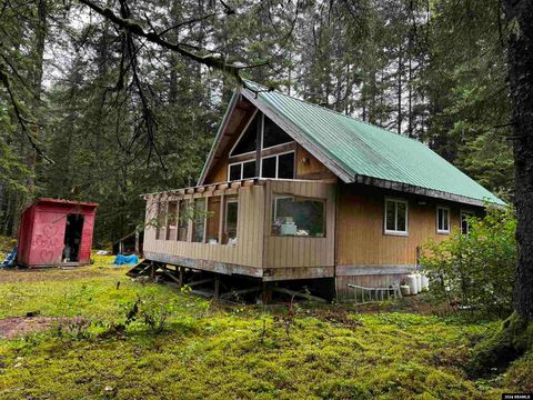 Photo of 7 Parker Drive, Gustavus, AK 99826 (MLS # 24672)